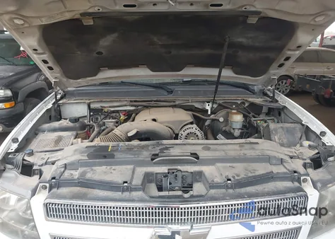 2007 Chevrolet Tahoe Lt z USA, uszkodzony, nr VIN 1GNFC13J57J127639